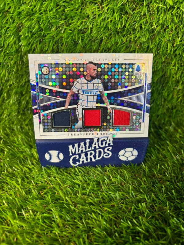 Patch Arturo Vidal /149 Inter de Milán - National Treasures 2020-2021 - Imagen 3