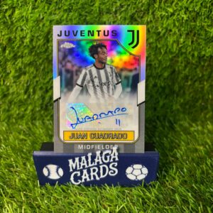 Cromo autografiado Juan Cuadrado Juventus Topps Chrome 2022-2023