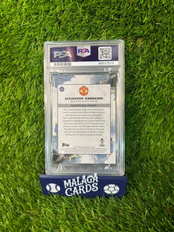 Alejandro Garnacho - Topps Inception UCC 2022 - Emerging Stars gradeada MINT 9 - Imagen 2