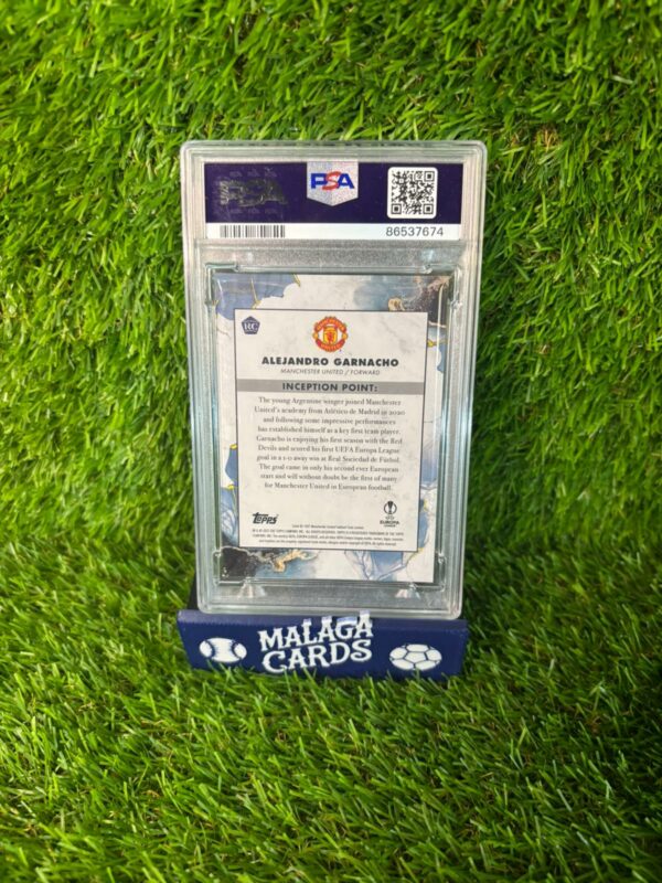 Alejandro Garnacho - Topps Inception UCC 2022 - Emerging Stars gradeada MINT 9 - Imagen 4