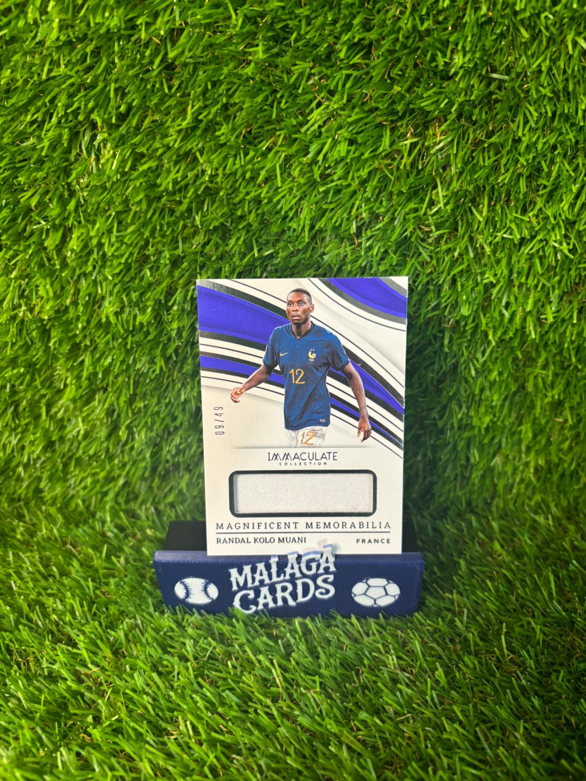 Randal Kolo Muani - Panini Immaculate 2023-2024 - Patch /49 - Imagen 3