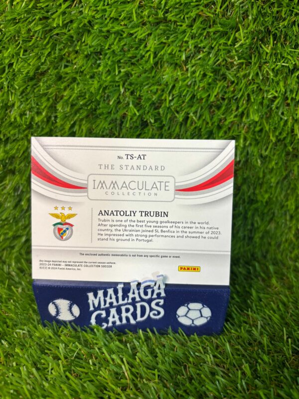 Anatoliy Trubin - Panini Immaculate 2023-2024 - Patch /25 - Imagen 2