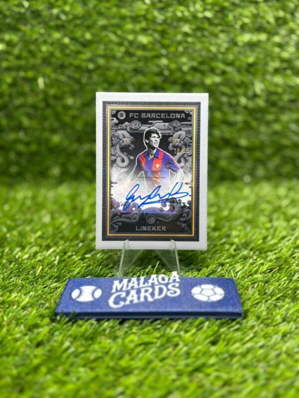Gary Lineker - Topps Año del Dragón FC Barcelona 2023-24 - Autógrafo /25 - Imagen 3