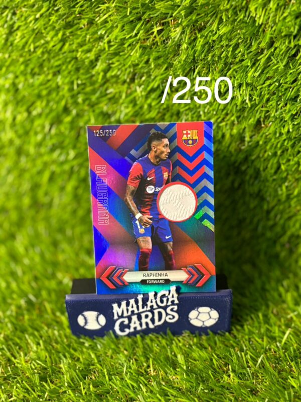 Raphinha - Topps Team Set FC Barcelona 2023-24 - Patch /250