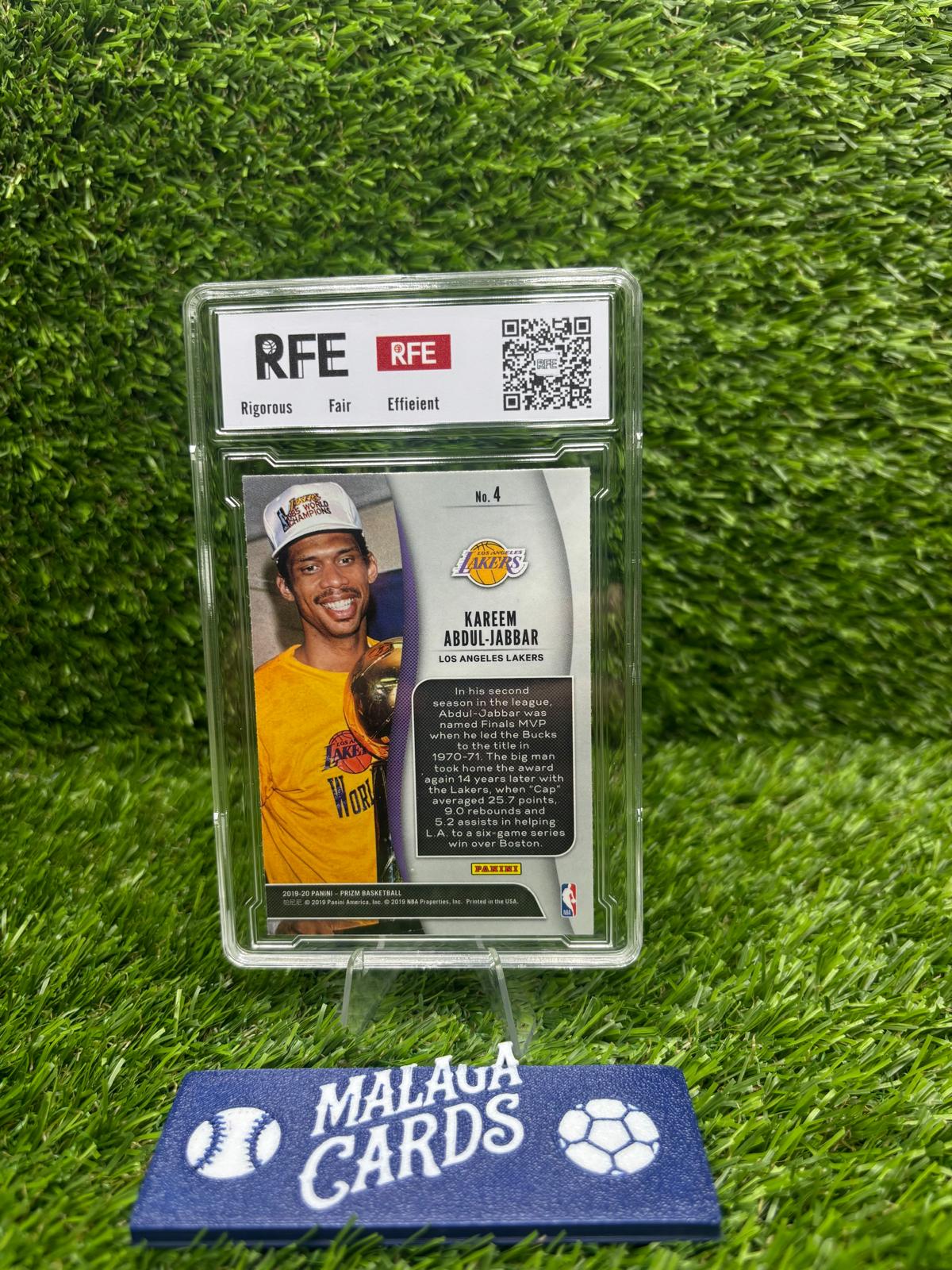 Kareem Abdul-Jabbar – Panini Prizm 2019-20 – NBA Finalists – Gradeada RFE 9.0 - Imagen 2