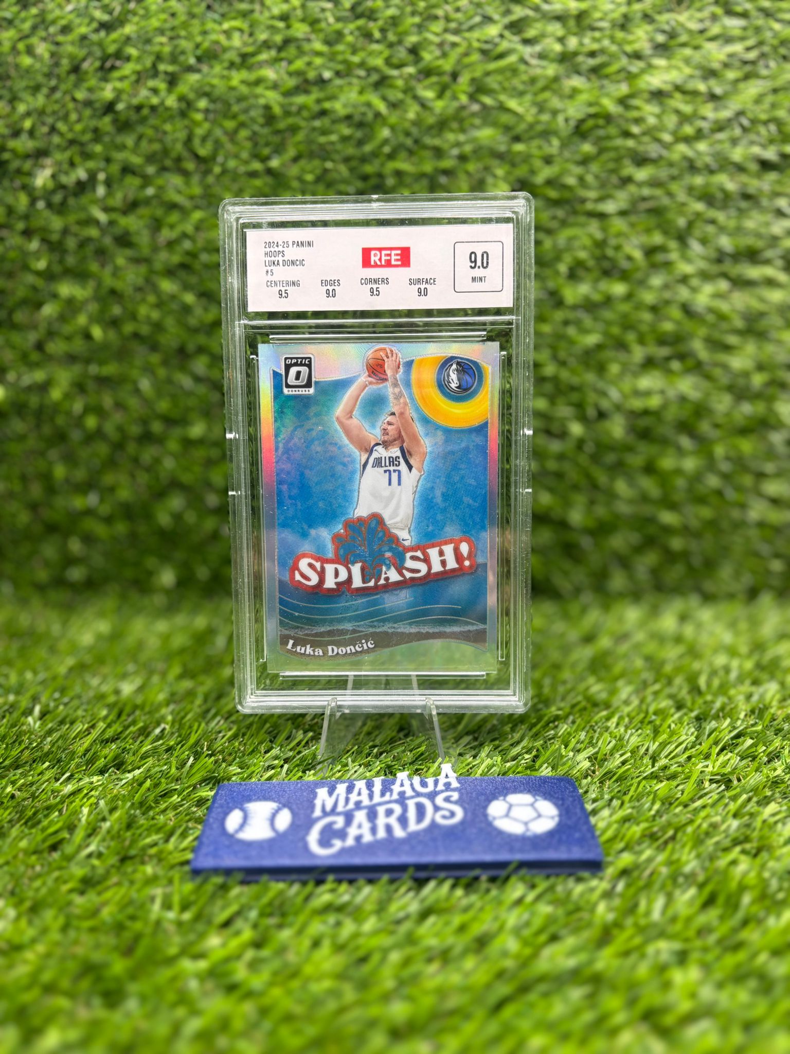 Luka Dončić - Panini Hoops Optic 2024-25 - Splash! (Gradeado 9.0 RFE) - Imagen 3