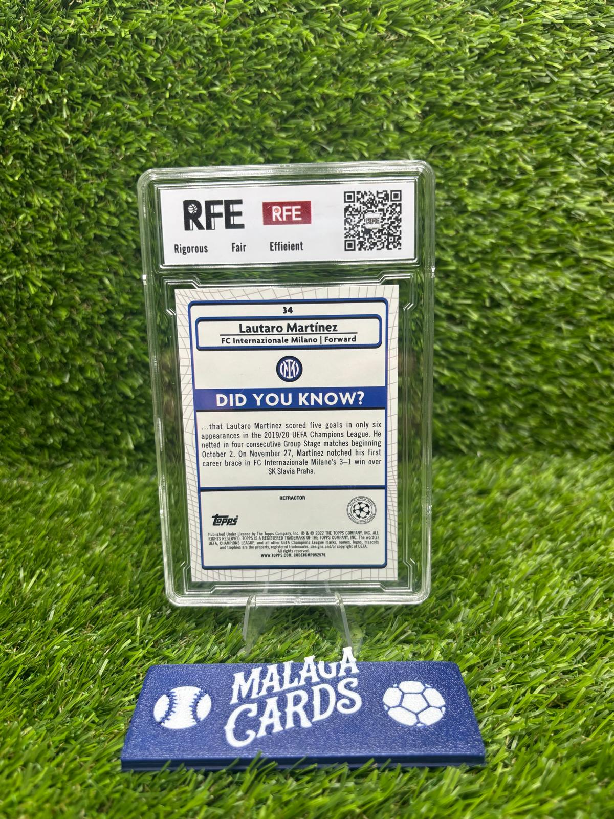 Lautaro Martínez – Topps Merlin 2022 – Gradeada RFE 9.0 - Imagen 2