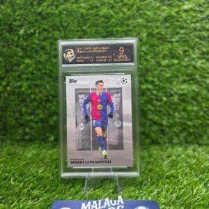 Robert Lewandowski - Topps Simplicidad 2025 - Gradeada 9