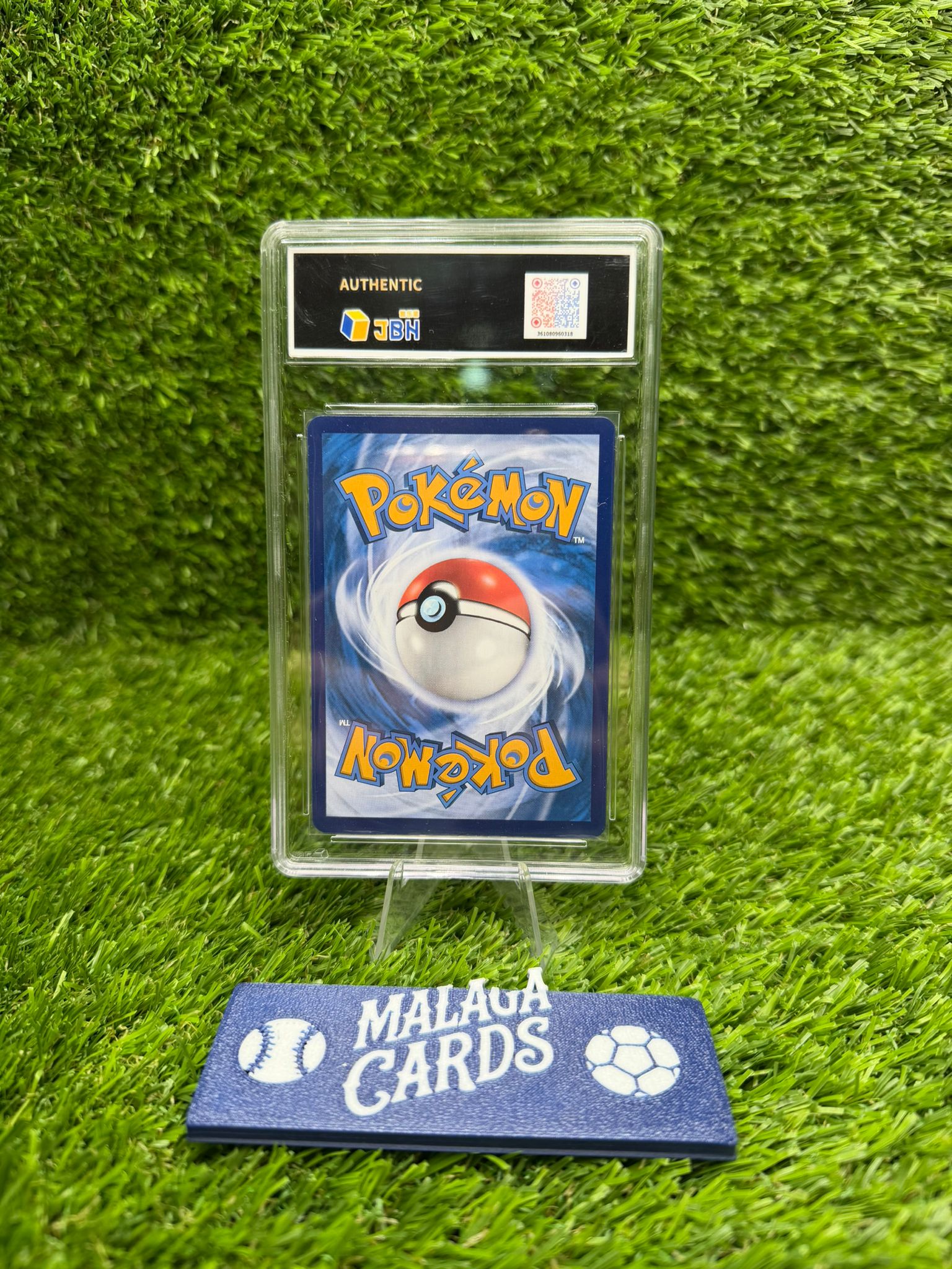 Pikachu - Pokémon TCG 2024 CHS - Encapsulado JBH (Autenticado) - Imagen 2