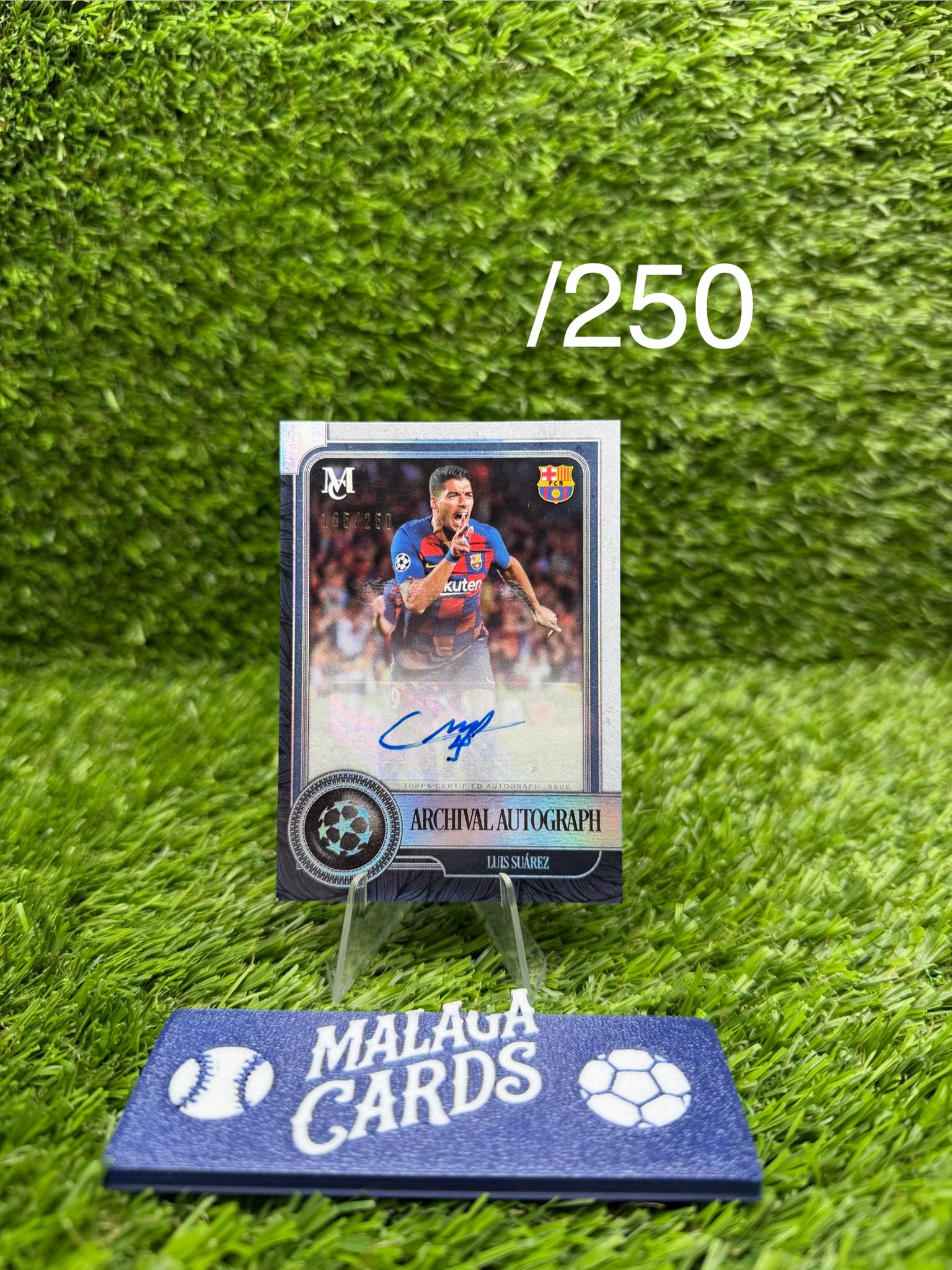 Luis Suárez – Topps Museum 2019-20 – Archival Autograph /250