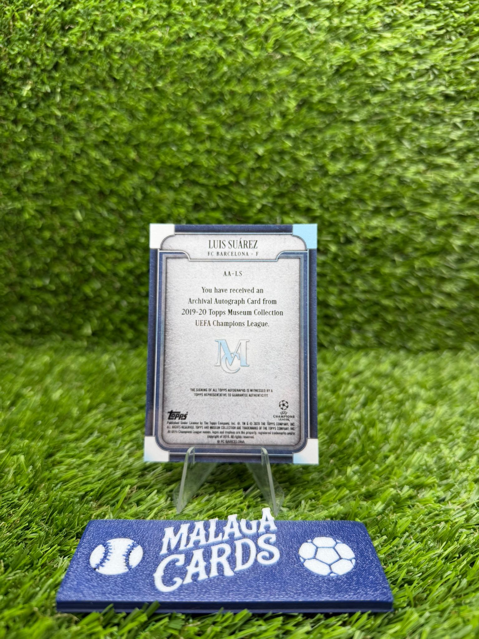 Luis Suárez – Topps Museum 2019-20 – Archival Autograph /250 - Imagen 2